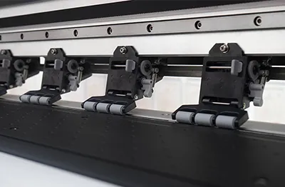 Precision paper pressing wheel